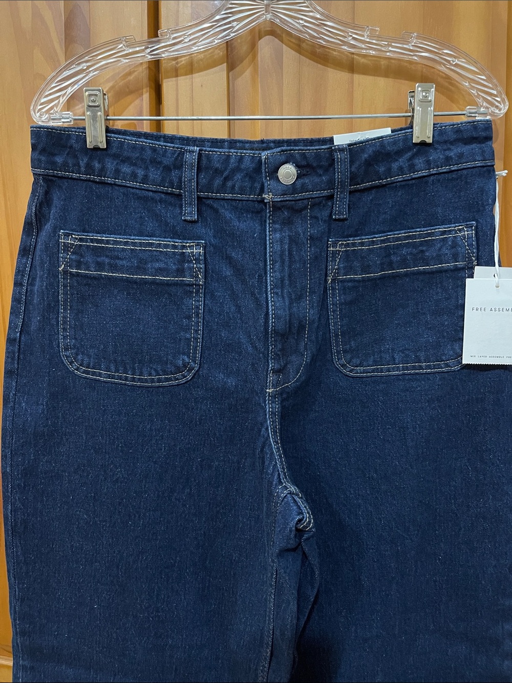Free assembly/Dark Indigo Jeans patch pocket jeans